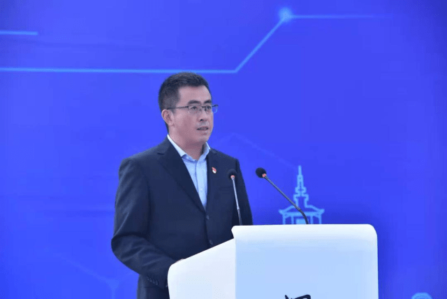产1万台高速智能安检机项目奠基仪式在融杭经济区崇福南阳先导区举行